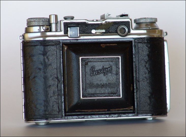 ENSIGN COMMANDO VINTAGE CAMERA ENSAR 75 f3.5 RARE NR  