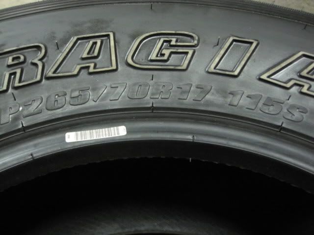 FEDERAL COURAGIA A/T 265/70/17 TIRE (P2876) 10 11/32  