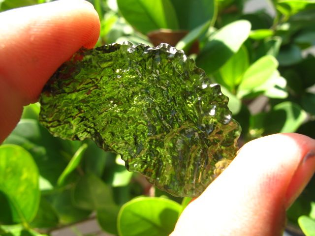 50ct Premium Quality Super GEM Green Besednice Moldavite Tektite 