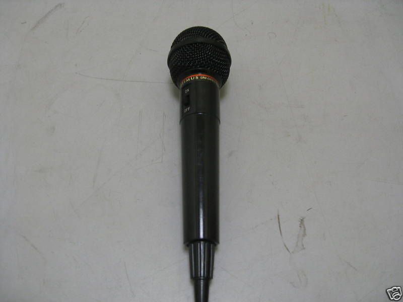 Optimus 32 1159 Uni Directional Dynamic Microphone  