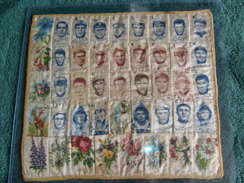 1910s TOBACCO SILKS COBB / MATHEWSON / CLARKE / BRESNAHAN PILLOW CASE 