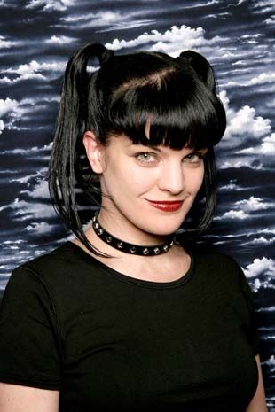 NCIS   24 x 36   Pauley Perrette   Poster   26  