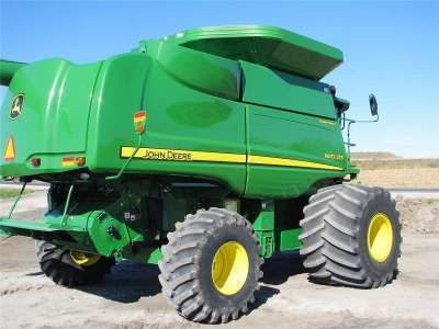 2010 John Deere 9670 STS Combine  