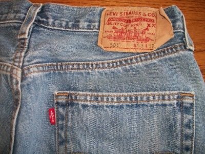 LEVIS LEVI 501 JEANS Distressed HIGE DISTRESS 33 x 32  