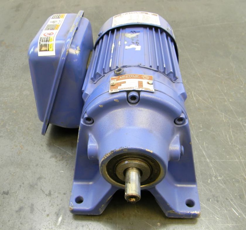 SUMITOMO SM CYCLO ELECTRIC GEAR MOTOR 1/8 HP 3PH 230/460 159 RPM 