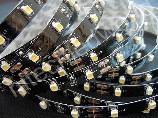 5M 500cm Warm White Black Tape SMD 3528 Flexible LED Strip Lights Non 