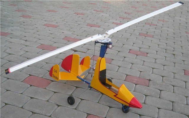 Skate 4 RC Autogyro / Gyroplane / Gyrocopter / Airplane ARF Park flyer 