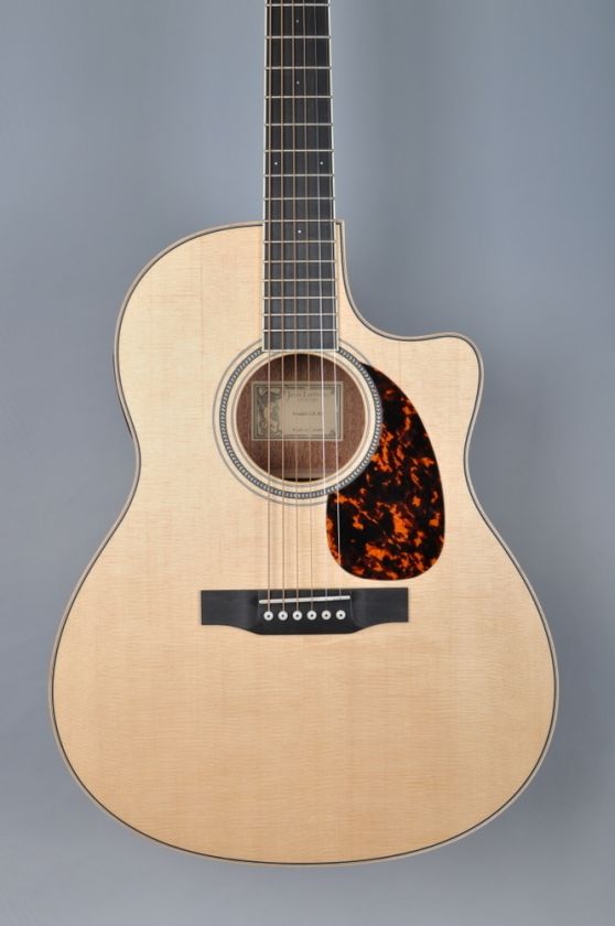 Larrivee LV 03E Acoustic Electric Guitar  