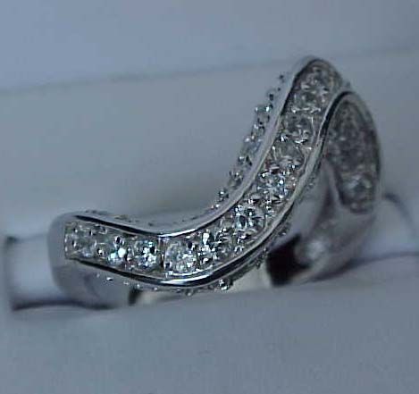 to SCROLL DOWN to see all the pictures of this BEAUTIFUL RING   images 