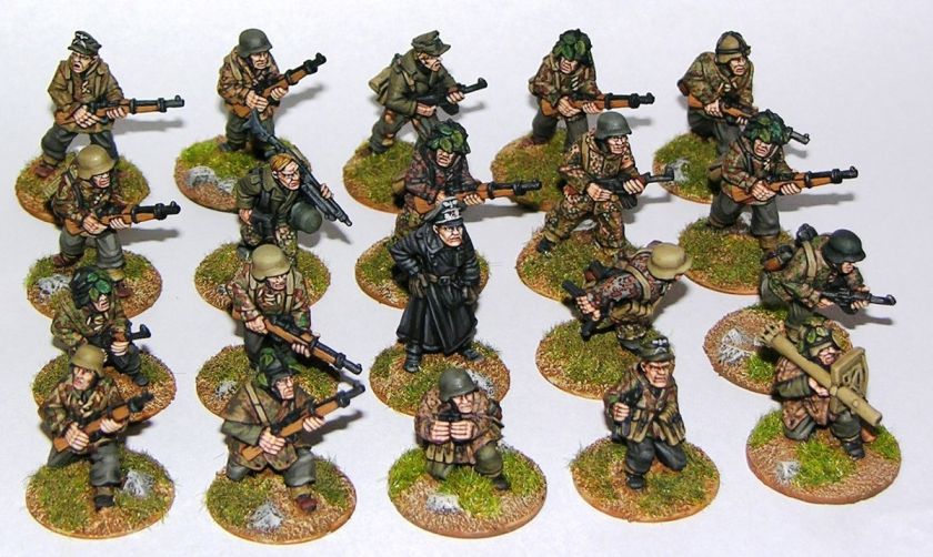   Artizan Designs 20 Figures German WWII Waffen SS   Top painted  