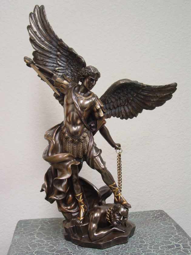 SAINT MICHAEL ARCHANGEL GUARDIAN PROTECTOR STATUE DECOR CRUSHING 