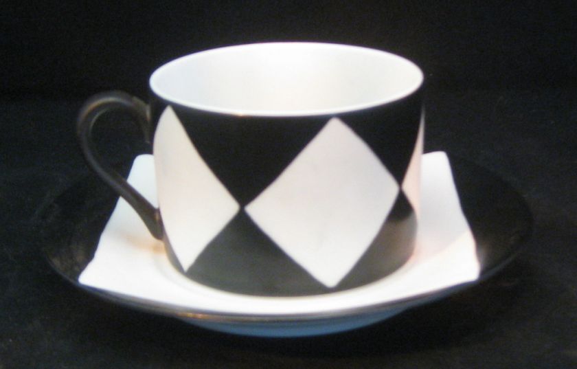 Taitu Piazza Checkered 1 Cup 1 Saucer Black White Chip  