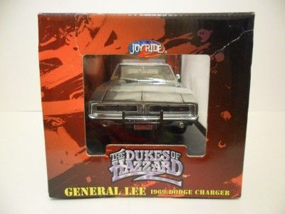 2005 1/18 ERTL RC2 Chrome Chaser General Lee Dukes Of Hazzard 