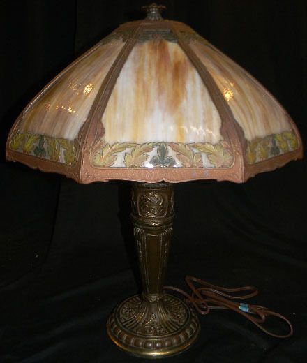 ANTIQUE 20s BRONZED METAL 8 PANEL 19 SLAG GLASS LAMP  