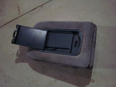 95 99 TAHOE SIERRA YUKON SILVERADO 60/40 GREY CLOTH CENTER CONSOLE 