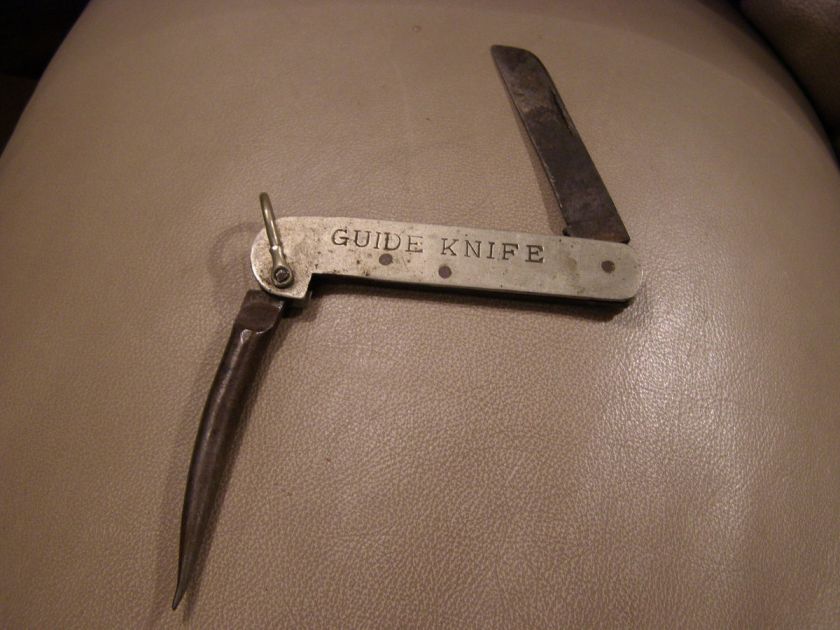 ANTIQUE VINTAGE GIRL GUIDE SCOUT KNIFE CAN OPENER  