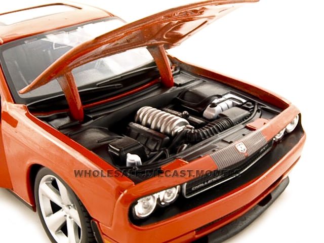   model car of 2008 Dodge Challenger SRT8 die cast car by Maisto