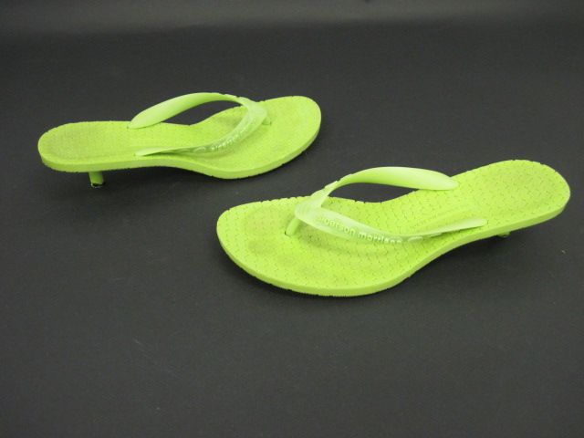 SIGERSON MORRISON Green Thong Sandals Shoes SZ 7 BOX  