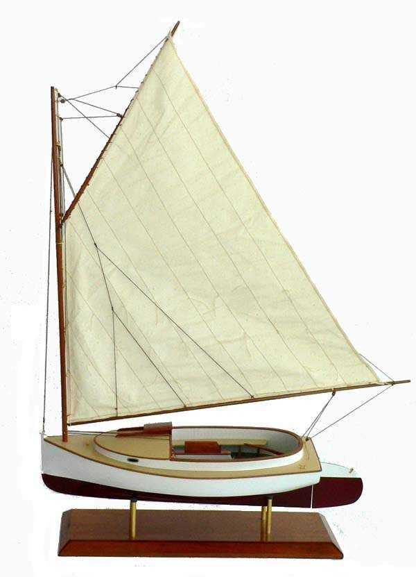 FAMOUS NEW ENGLAND CROSBY CATBOAT SHIP MODEL DISPLAY READY  