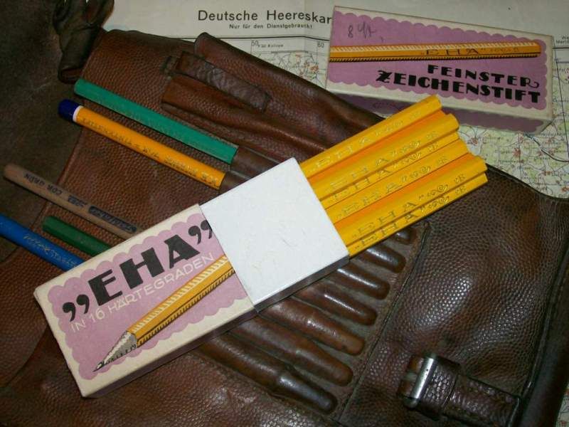 GERMAN WWII PENCIL to MAP CASE – MINT CONDITION  