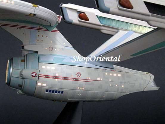   ENTERPRISE NCC 1701 + LIGHTS 1850 Model Bandai_Trek  