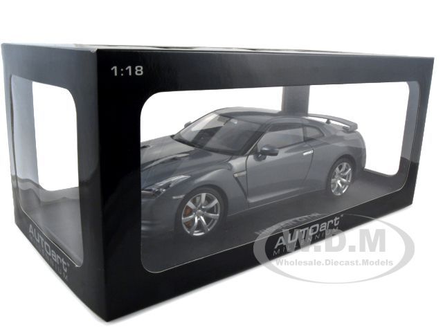 NISSAN GT R R35 GREY 118 DIECAST MODEL CAR AUTOART  