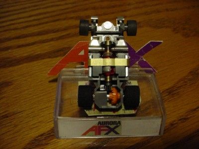   SUPER G PLUS CHASSIS WITH ORANGE MAGNETS & GEARS ho slot car  