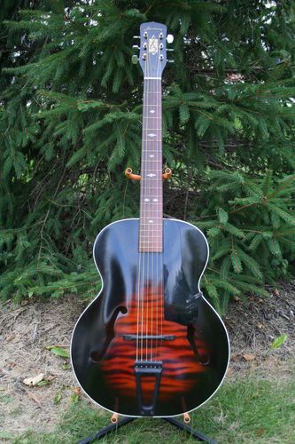 Vintage Harmony guitar H974 Ridgeway built in 1943  