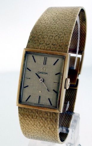 Omega Vintage 18k Yellow Gold Ladies Watch  