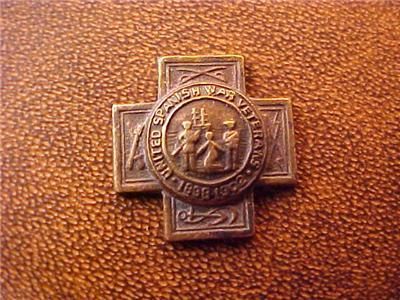 UNITED SPANISH WAR VETERANS MILITARY PIN 1898 1902 NR  