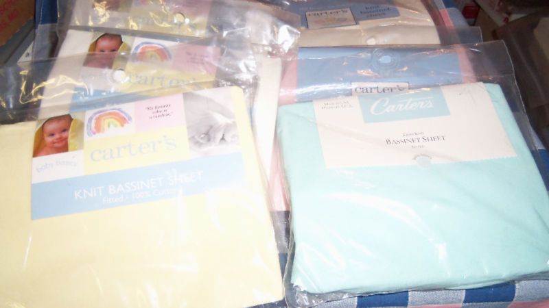 NIP Carters Fitted Bassinet Sheet 12 x 29 Inches  