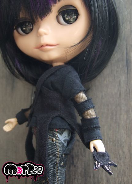 MT06B]Mottee Devil print Blythe Dal Doll jeans (Black)  