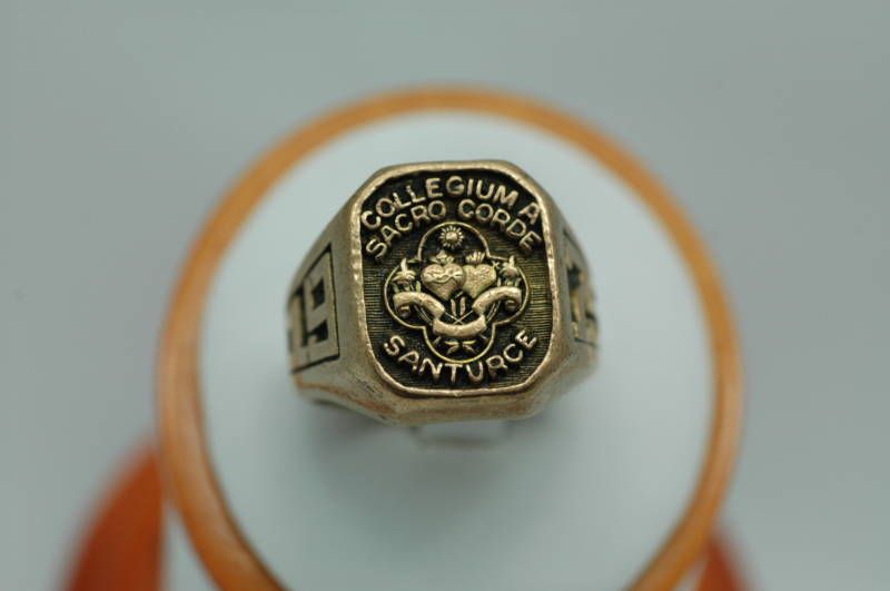 VINTAGE 75 CLASS RING 10K GOLD JOSTEN 19.2 GRAMS  