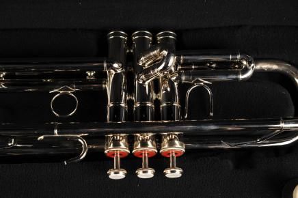 Chrome Trumpet Instrument in Case Musical Brass Wind  