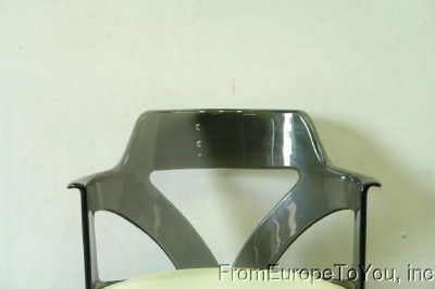 MODERN LUCITE AND STAINLESS DESIGNER CHAIRS 08BE306  