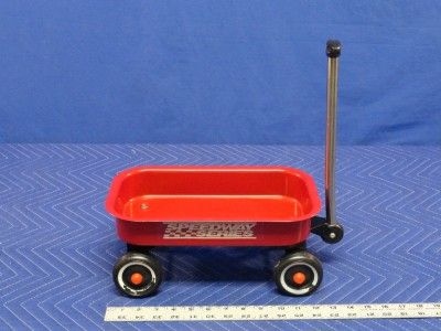 12 1/2 Miniture Metal Red Wagon Speedway Series Y21  