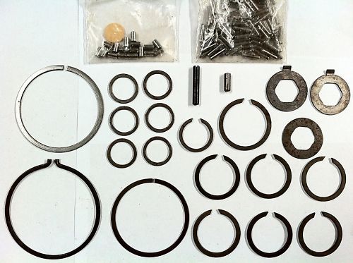 63 65 MUNCIE 4 SPEED TRANSMISSION SMALL PARTS KIT NEW  