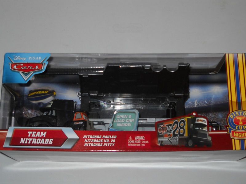 DISNEY PIXAR CARS TEAM NITROADE BOX SET HAULER & PITTY  